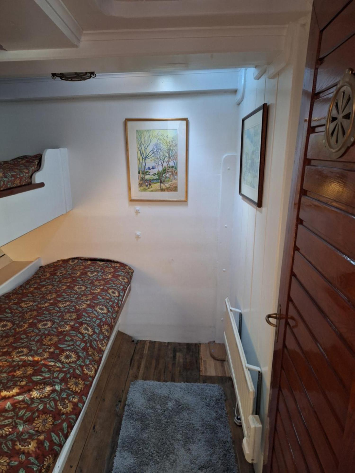 Historic Wooden Ship 'Ursula' Otel East Cowes Dış mekan fotoğraf